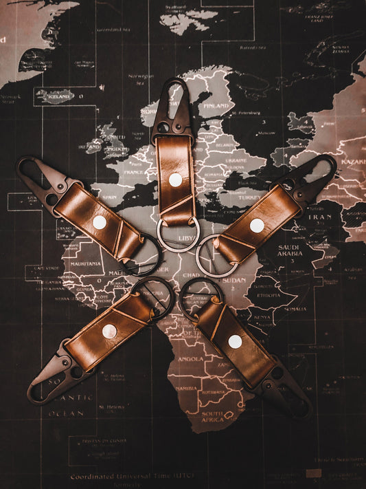 Handmade Leather Keychain – Minimalist EDC Key Holder, Rustic Leather Key Fob, Everyday Carry Accessory