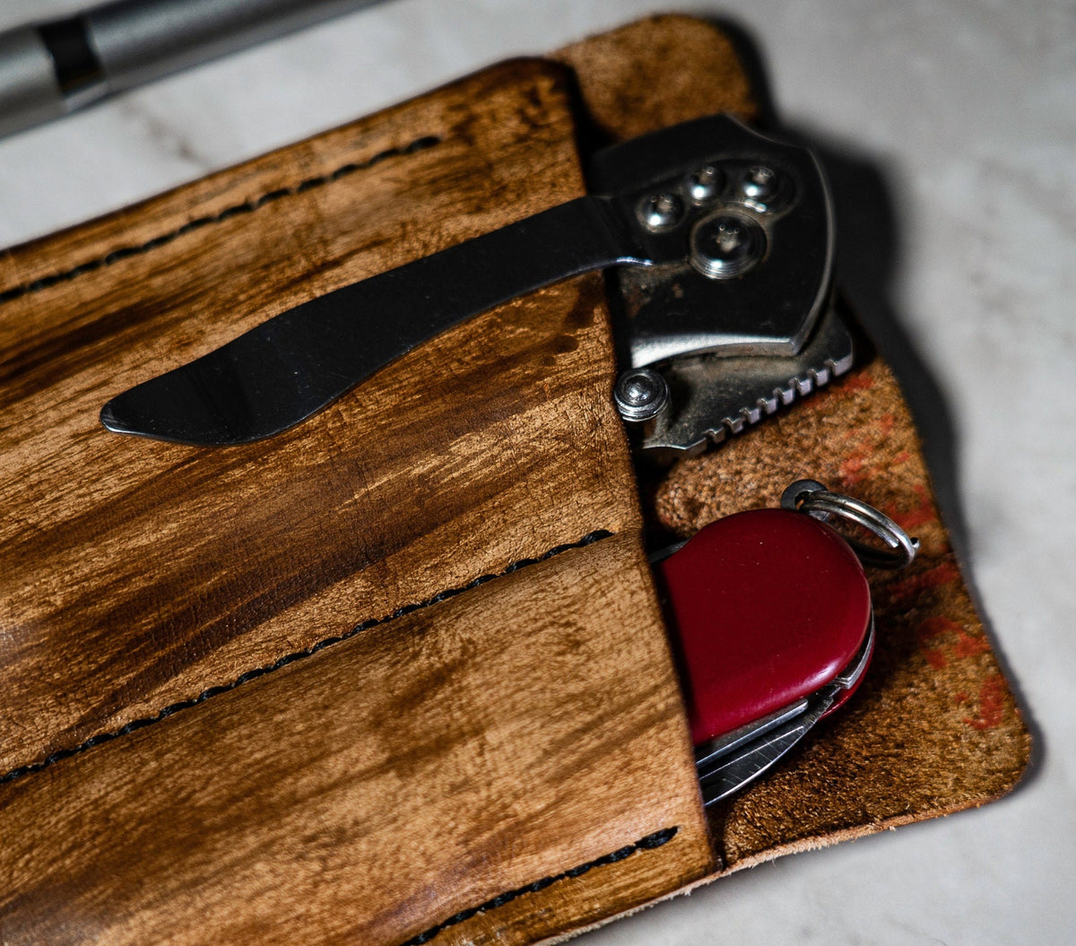 Handmade Full Grain Leather EDC Pocket Organizer – Multi-tool Pouch