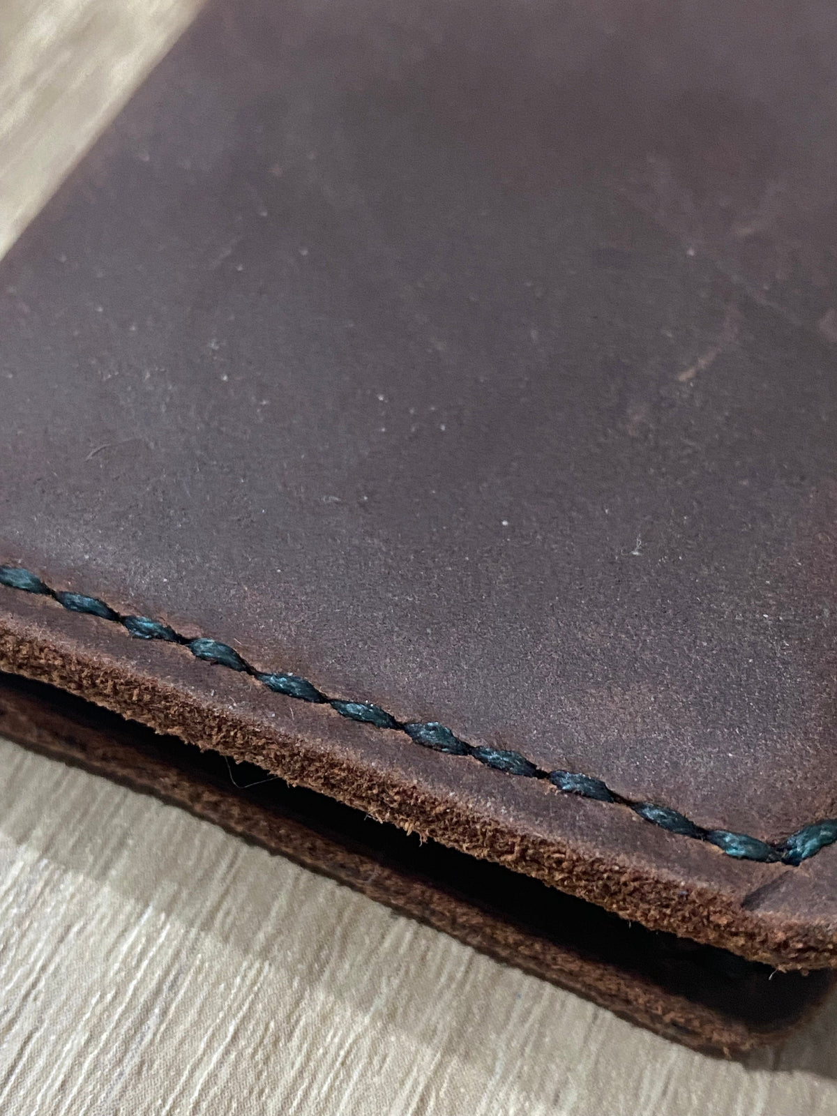 Handcrafted Bifold Leather Card Holder – Deep Brown Waxy Pull-Up Leather, minimalist bifold leather wallet.