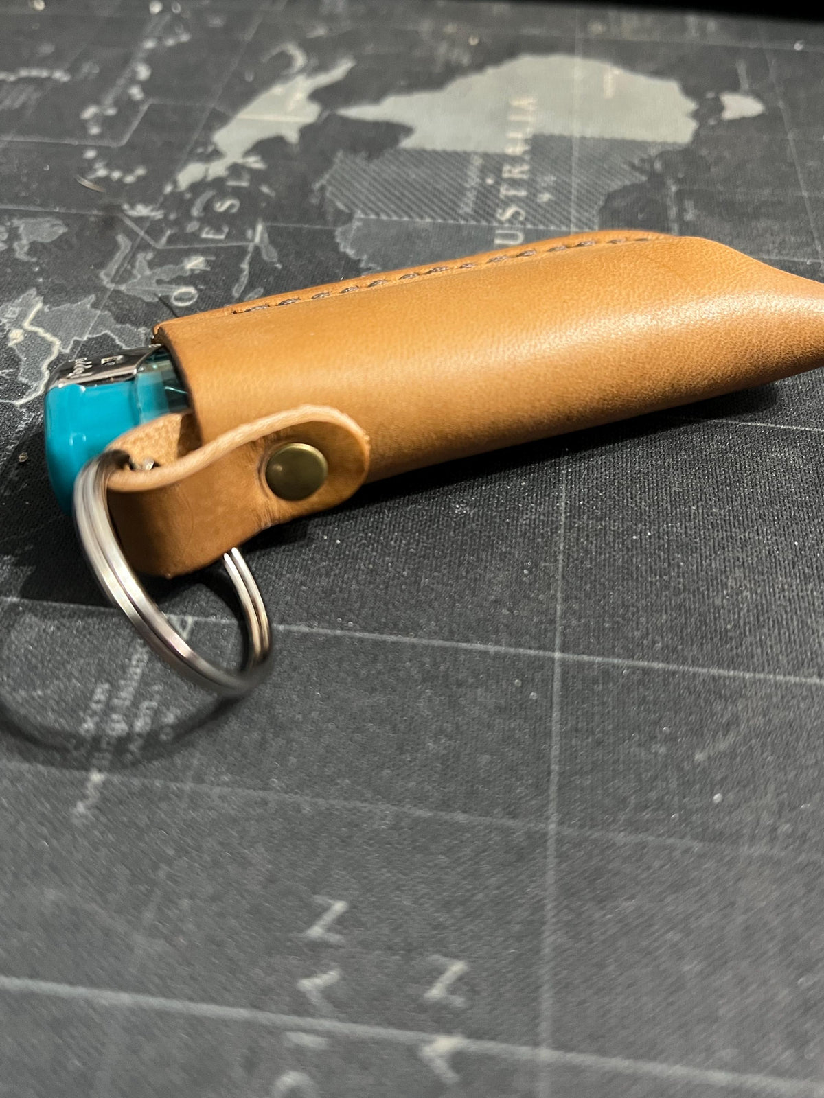 Handmade Leather Lighter Sheath Keychain – Customizable & Durable – Gift for Him – EDC Accessory