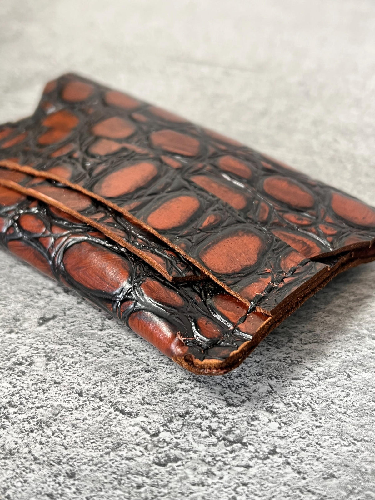 Handmade Croc Embossed Leather Cardholder - Minimalist Wallet