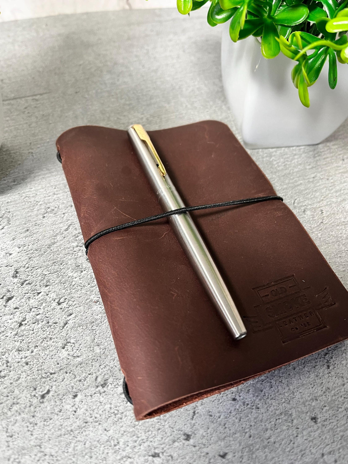 Handmade Leather Notebook – Rustic Journal, Refillable Travel Diary, Vintage Leather Sketchbook