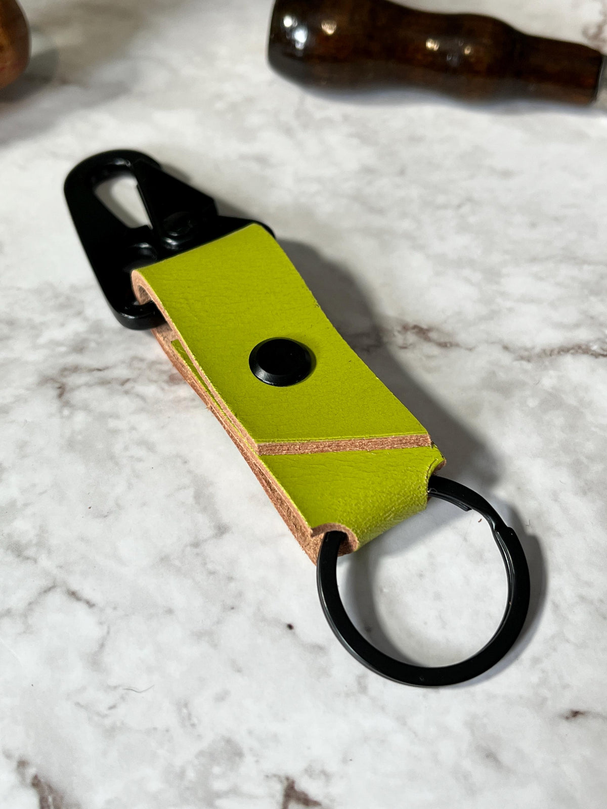 Leather Key tag | Handmade | Minimalist Key Fob |EDC Keychain | Keychain Clip | Leather Keyring| Groomsman gift