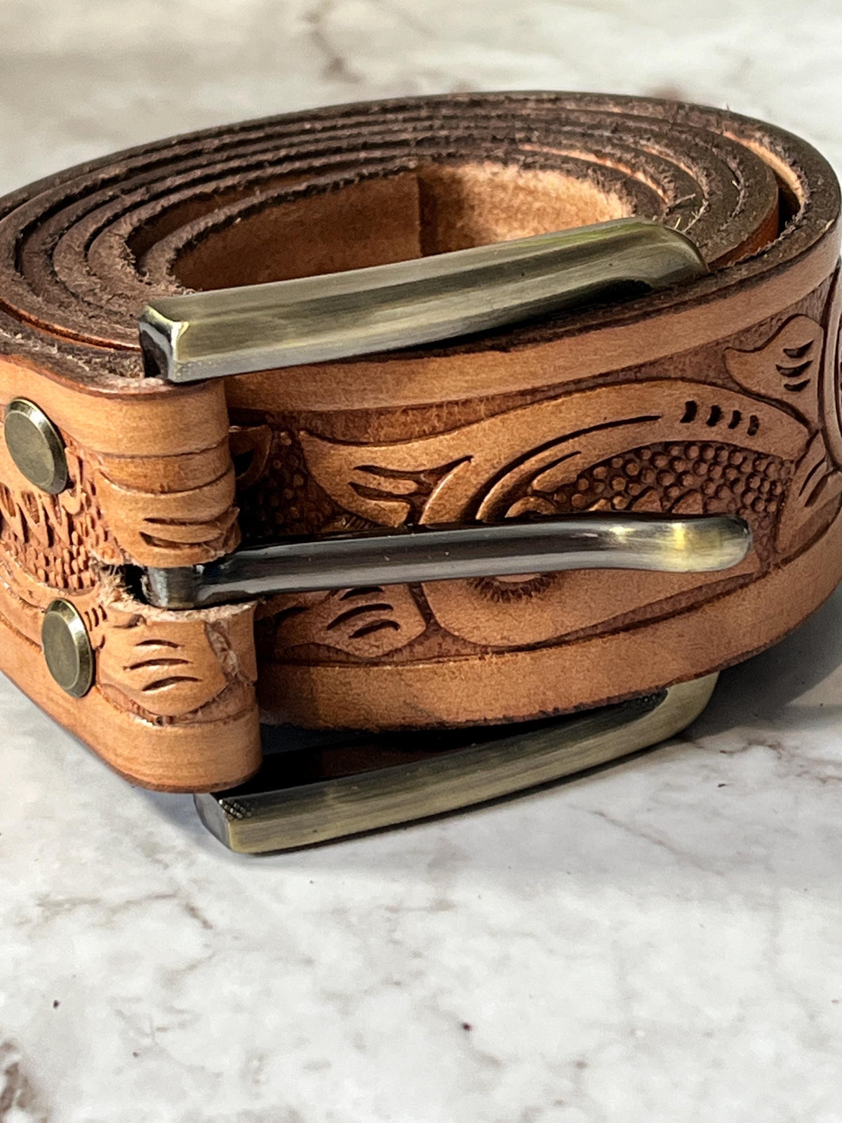 Western Leather Belt | Handmade Full Grain Leather Belt | Rustic Cowboy Belt | Men’s & Women’s Leather Belt | Antique Brass Buckle