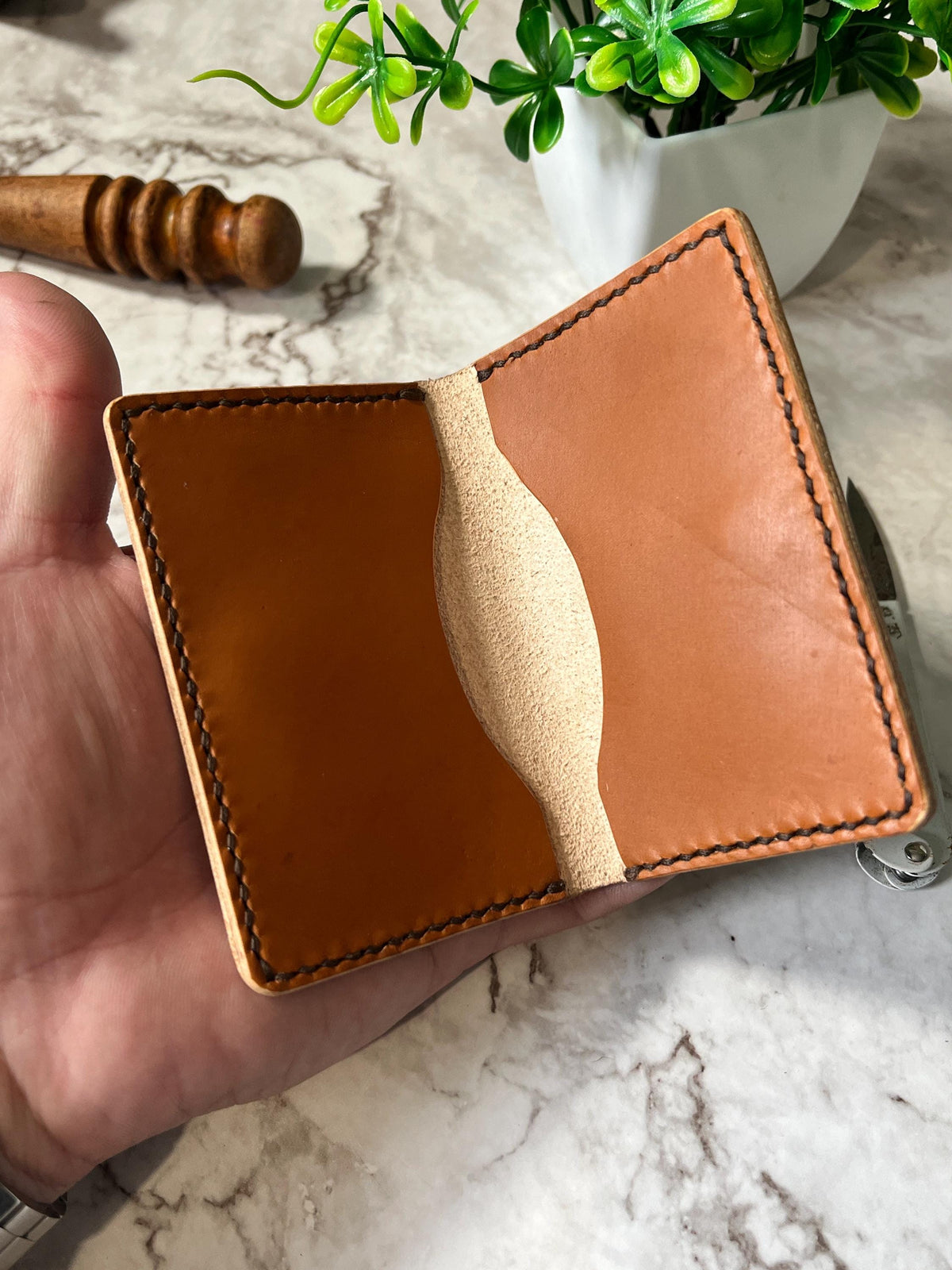 Handcrafted Bifold Leather Card Holder – Rich hazelnut and tan Leather, minimalist bifold leather wallet.