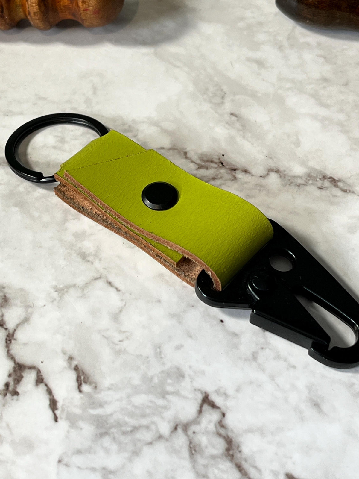 Leather Key tag | Handmade | Minimalist Key Fob |EDC Keychain | Keychain Clip | Leather Keyring| Groomsman gift