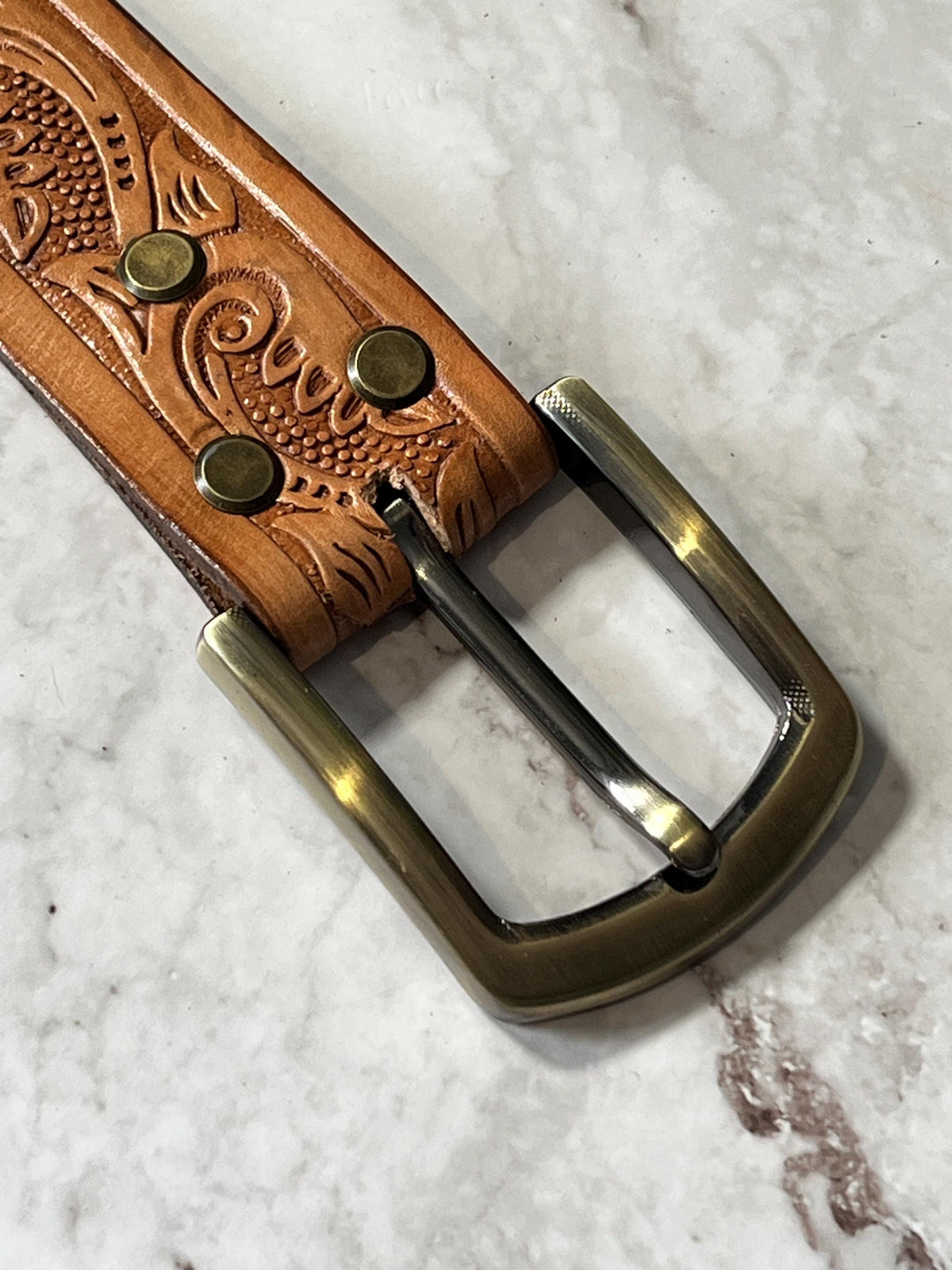 Western Leather Belt | Handmade Full Grain Leather Belt | Rustic Cowboy Belt | Men’s & Women’s Leather Belt | Antique Brass Buckle