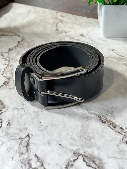Black Leather Belt | Handmade Full Grain Leather Belt | Matte Black Belt | Modern Men’s Belt | Minimalist Leather Belt | Gift for Him